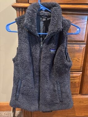 Patagonia Dark Charcoal Sherpa Fleece Vest